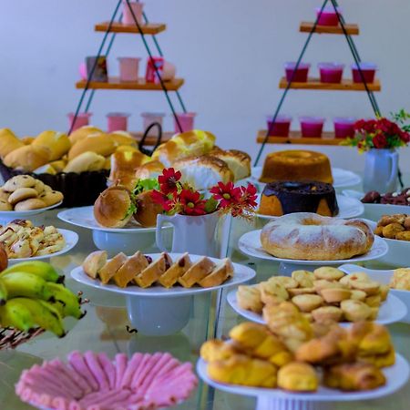 Cruz Hotel Divinópolis المظهر الخارجي الصورة