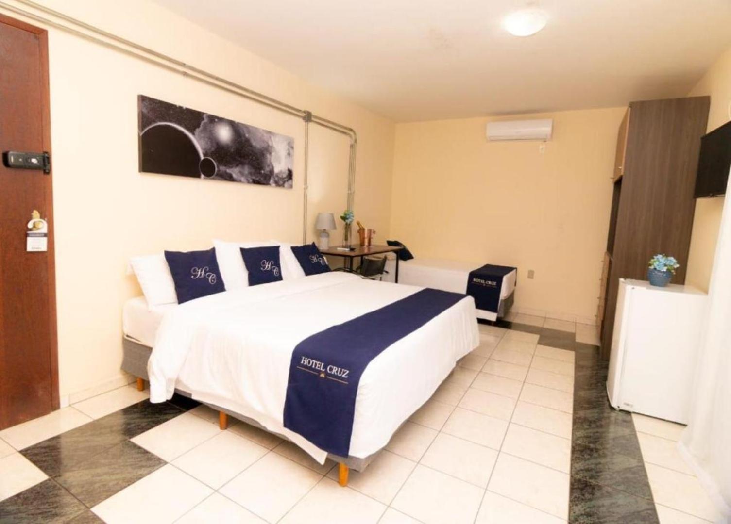Cruz Hotel Divinópolis المظهر الخارجي الصورة